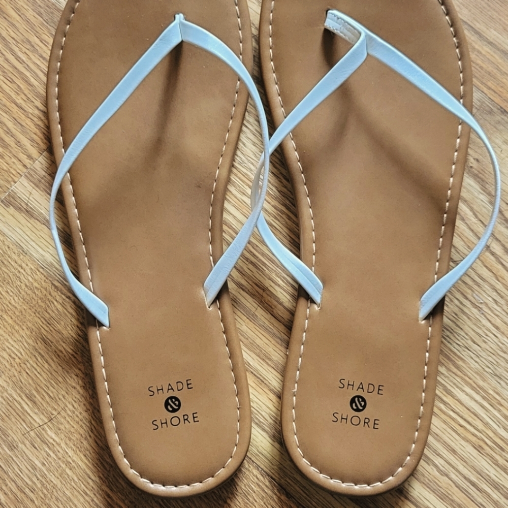 Shade shore sandals